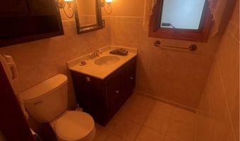 956 Beaver Rd, Ambridge, PA 15003