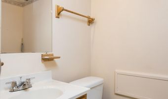 723 WALKER St, Aberdeen, MD 21001