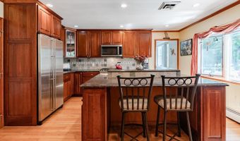 1449 FORT WASHINGTON Ave, Ambler, PA 19002
