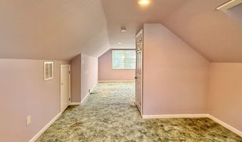 204 ADAMS Ave, Barrington, NJ 08007