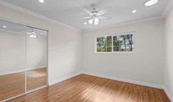 1852 Foxfire Rd, Fallbrook, CA 92028