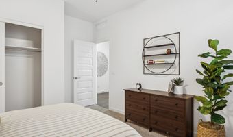 12571 W CHASE Ln, Avondale, AZ 85323