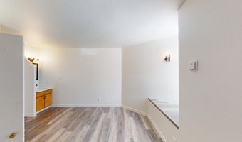 1830 Vassar Dr NE Apt 6, Albuquerque, NM 87106