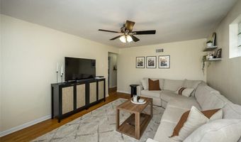 9327 Mackenzie Rd, Affton, MO 63123