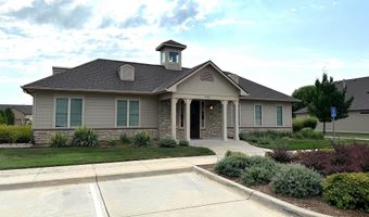 4872 N Prestwick Ave, Bel Aire, KS 67226