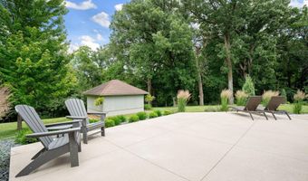 500 36th St NW, Austin, MN 55912