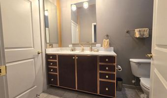 1209 N CHARLES St 202, Baltimore, MD 21201