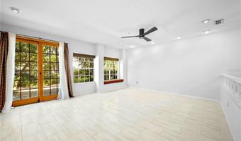 641 MAPLE OAK Cir 101, Altamonte Springs, FL 32701