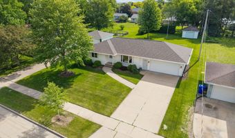 3300 N LAWE St, Appleton, WI 54911
