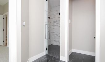 1005 S Haley Ave, Brandon, SD 57005