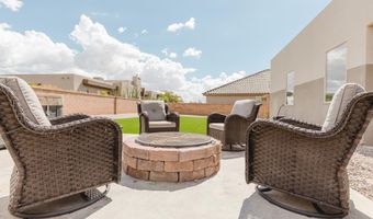 945 Datura Dr, Alamogordo, NM 88310
