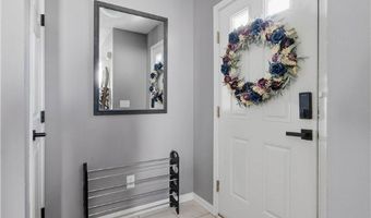 1906 Northgate Cir, Akron, OH 44320