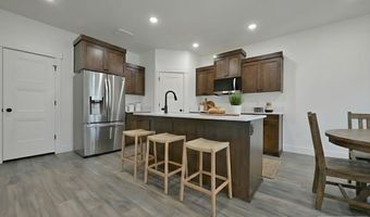 4614 Kapono Ct, Ammon, ID 83406