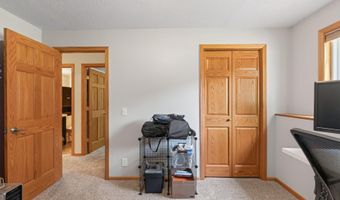 15730 Ferret St NW, Anoka, MN 55303