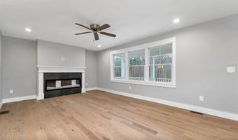 606 Alton Mountain Rd, Alton, NH 03810