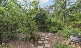 5018 DOMAIN Pl, Alexandria, VA 22311