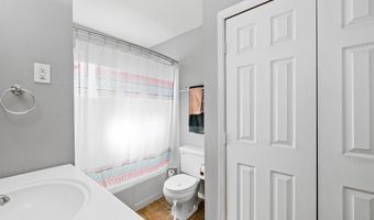 419 SIERRA Dr, Cheyenne, WY 82009