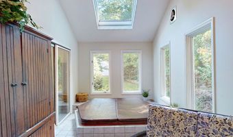 256 B Great Plain Rd, Danbury, CT 06811