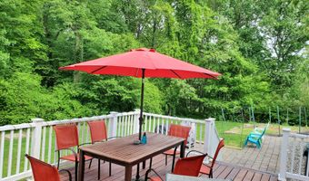 120 Woodbine Rd, Colchester, CT 06415