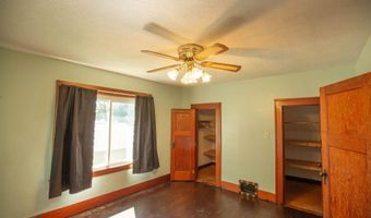 306 E College, Algona, IA 50511