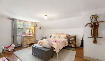 16 Burgess Rd, Foster, RI 02825