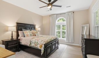 2946 Hunley Dr, Ann Arbor, MI 48105