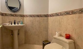 2322 Fox Meadow Dr, Allentown, PA 18104