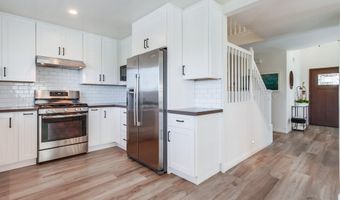 7411 Brava St, Carlsbad, CA 92009