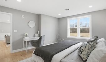 9 Joseph N Zenga Jr Blvd 301, East Greenwich, RI 02818
