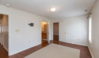 225 Waterford Ct, Avon, IN 46123