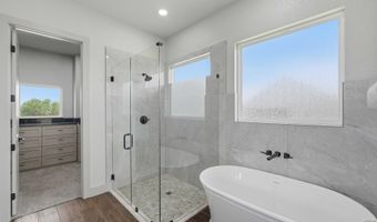 731 County Road 356, Adkins, TX 78101