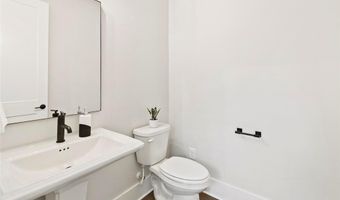 355 Chiswick Cir, Alpharetta, GA 30009