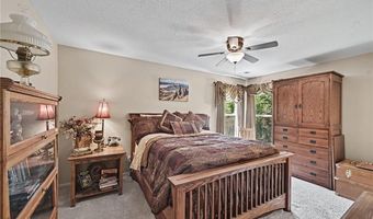 22165 171st St, Basehor, KS 66007