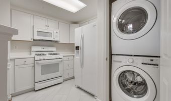 3830 9TH St N 509W, Arlington, VA 22203