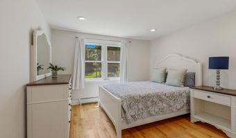 191 Stanavage Rd, Colchester, CT 06415
