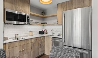 60 Big Sky Resort Rd 10612, Big Sky, MT 59716