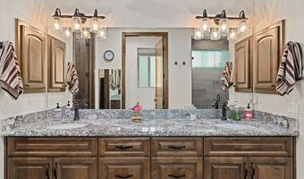 19553 Hidden Glen Rd, Alpine, CA 91901