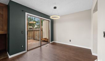 3236 Eastgate Pl #18, Anchorage, AK 99504