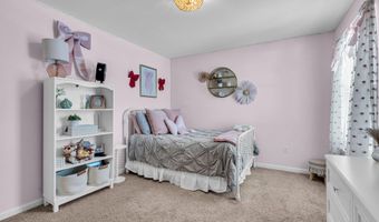 9 Cape Cod Ave, Barnegat, NJ 08005