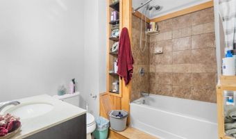 25 Winter St, Bangor, ME 04401