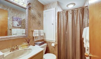 31 FULTON St, Akron, PA 17501