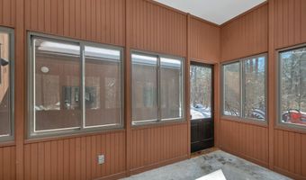 37 O'Connor Ln, Albany, NH 03818