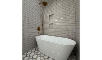 960 CAMP BRANCH Rd, Alabaster, AL 35007