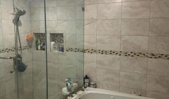 385 Brookfield Ave, Staten Island, NY 10308