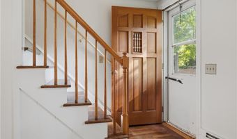 380 Angell Rd, North Providence, RI 02904