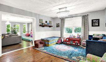 7011 McLain Dr, Indianapolis, IN 46217