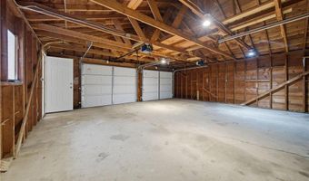 527 Harrison St, Anoka, MN 55303