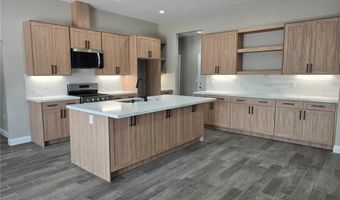 20401 Tonawanda Rd, Apple Valley, CA 92307