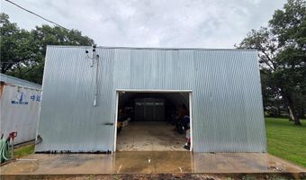 8409 NW County Road 6002, Amoret, MO 64722