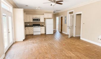 501 Felicity St, Bay St. Louis, MS 39520